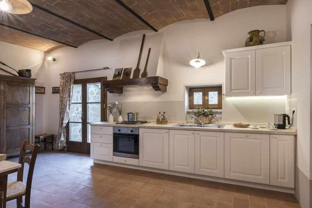Villa I Cipressini Piscina Riscaldata Spa Toscana Pienza Exteriör bild