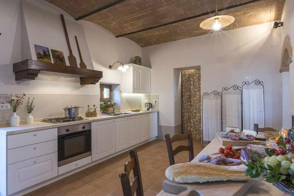 Villa I Cipressini Piscina Riscaldata Spa Toscana Pienza Exteriör bild