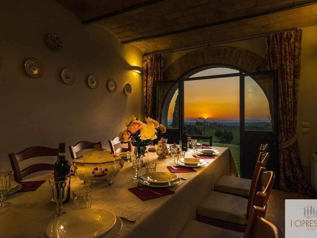 Villa I Cipressini Piscina Riscaldata Spa Toscana Pienza Exteriör bild